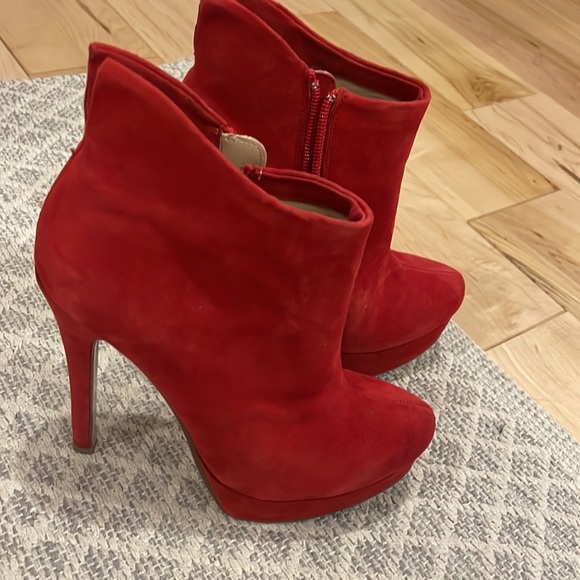 Chinese Laundry by Kristen Cavallari red kid suede ankle boots style Lavish - Picture 3 of 3
